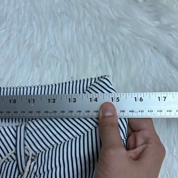 Flamingals embroidered pocket ripped mid rise straight leg jeans size M FL5 72 - Picture 7 of 10